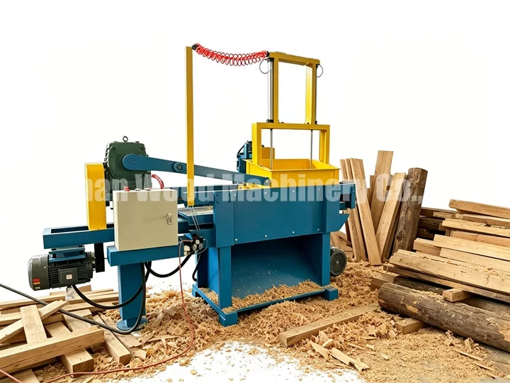 Horizontal wood shaving machine
