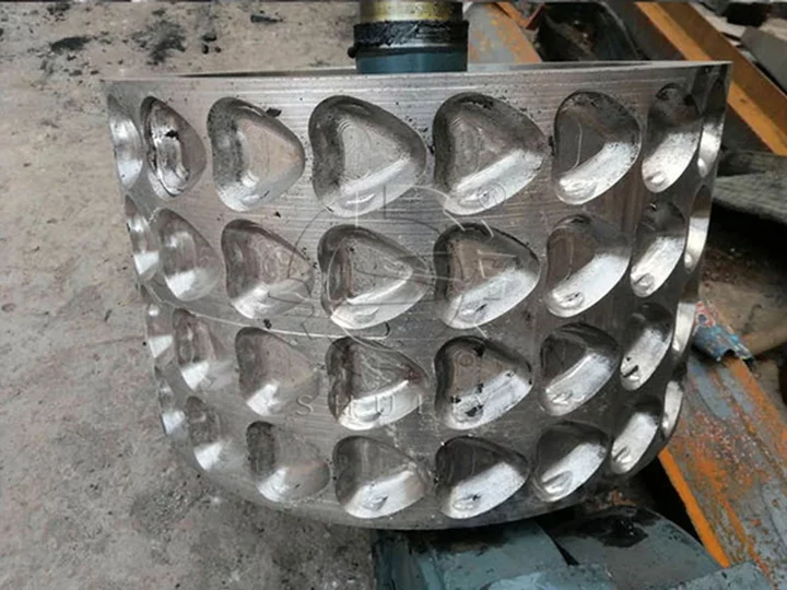 Heart-shaped briquettes